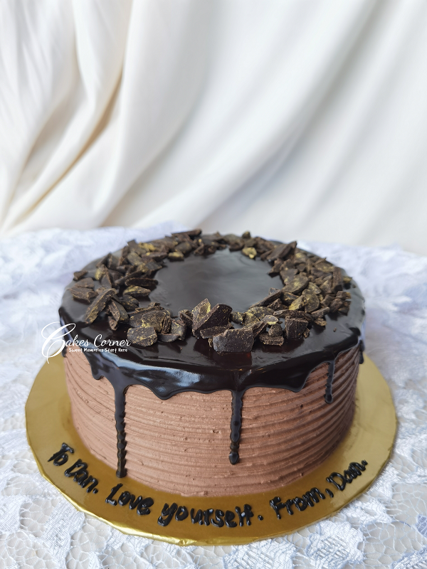 23+ Excellent Image of Banana Birthday Cake - entitlementtrap.com | Easy  cake decorating, Banana cake recipe, Banana cake with chocolate frosting  recipe